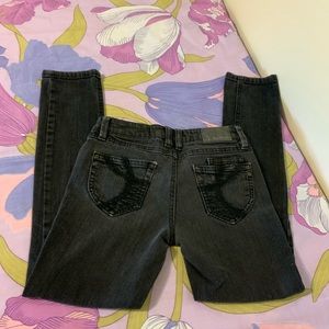 EUC Epic Thread Girl Skinny   Black Denim Jeans